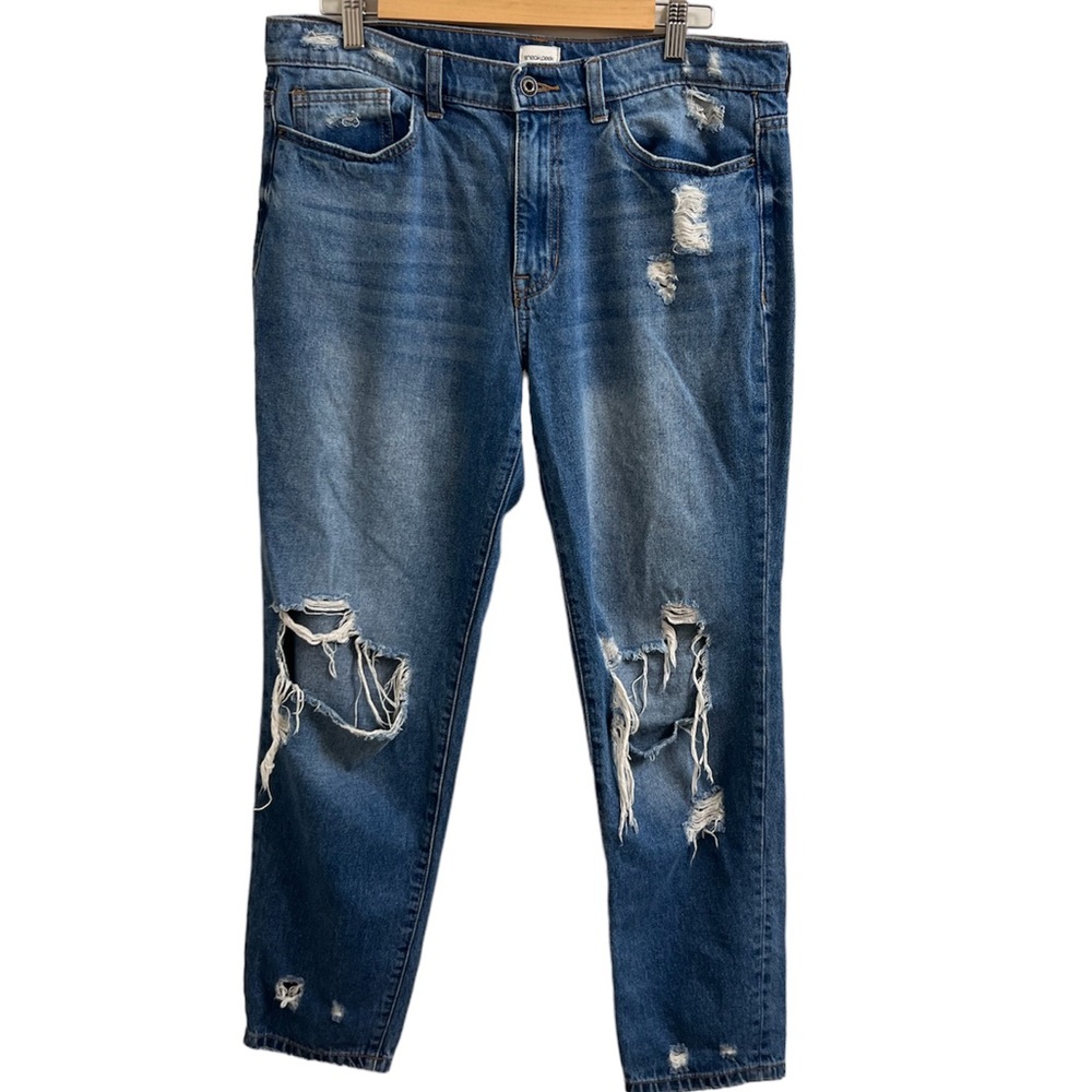 Sneak peek sexy boyfriend distressed jeans